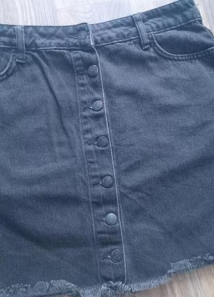 Чёрная юбка в хорошем состоянии