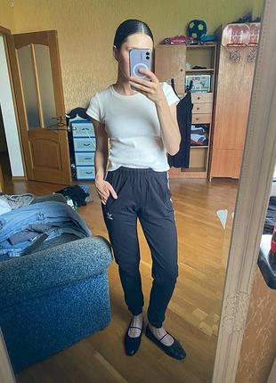 Новые женские брюки adidas