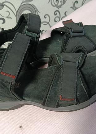 Сандалі р 42