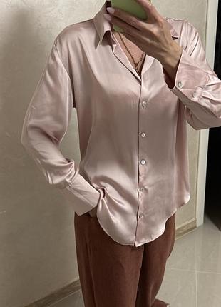 Сатинова сорочка zara, розмір m  ніжно-рожева
