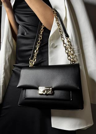 Michael kors шикарна, класична сумочка яка має свій характер. оригінал 🇺🇸