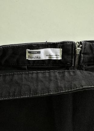 Чорна джинсова спідниця bershka 3