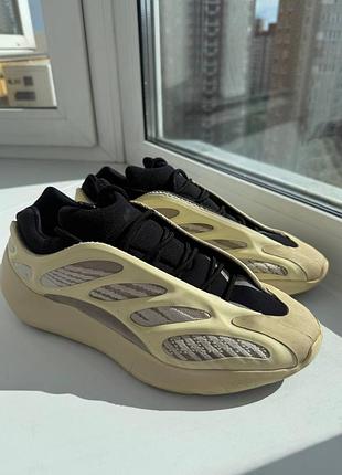 Adidas yeezy 700 v3 “azael” 2