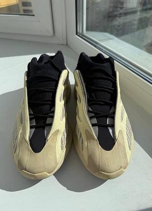 Adidas yeezy 700 v3 “azael” 4