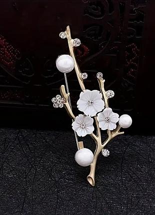 Стильная женская брошь веточки цветы имитация жемчужин изысканный аксессуар на одежду значок пен