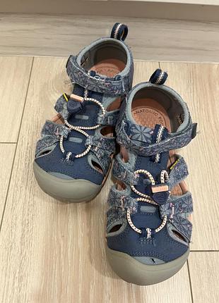 Сандалі на дівчинку keen