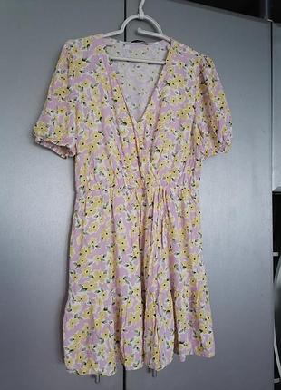 Нежное вискозное платье