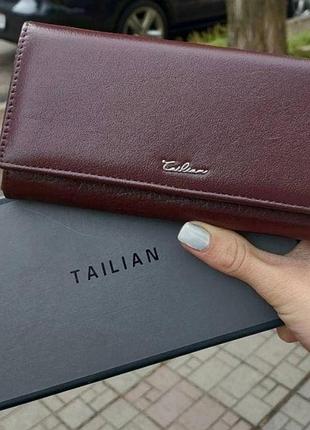 Женский кошелек из натуральной кожи, бордового цвета,на кнопке,фирмы tailian