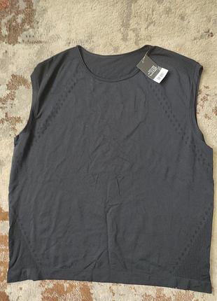 Спортивная женская бесшовная майка crivit