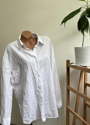 Жіноча біла сорочка на довгий рукав bershka l