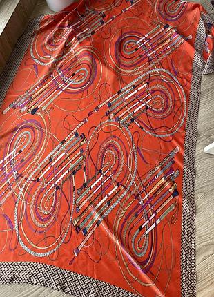 Яскравий шарф палантин з шовком