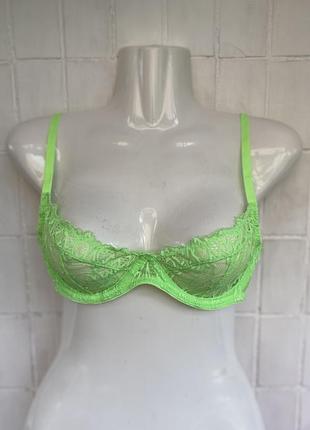 Мережевний бюстгальтер