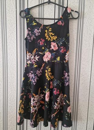 Платье женское