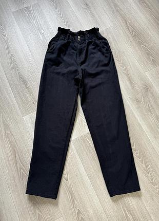 Жіночі високі чорні брюки штани джинси zara