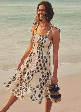 Красивый ярусый сарафан