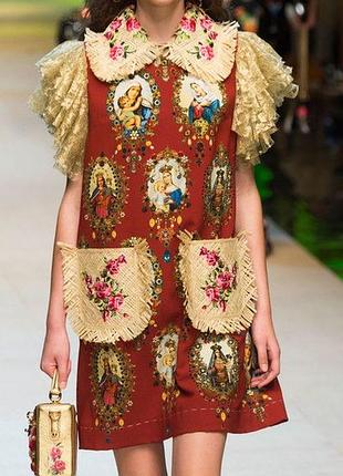 Втілення естетики: сукня dolce gabbana
