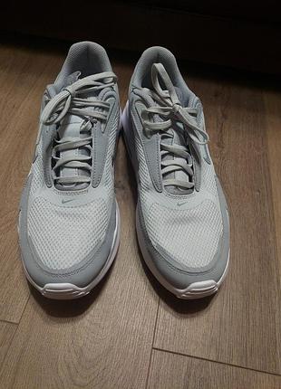 Оригінальні кросівки nike3 фото