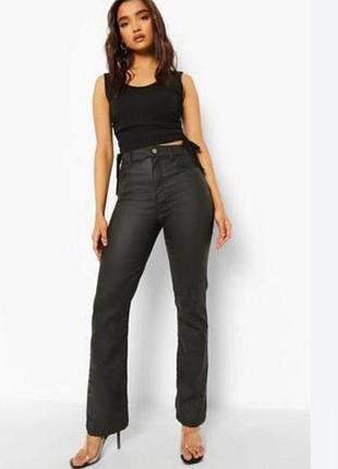 Джинсы с покрытием под кожу tu