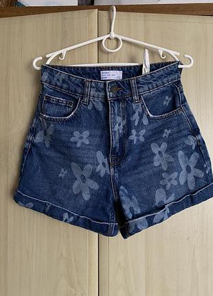 Джинсові шорти bershka