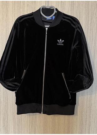 Вітровка adidas