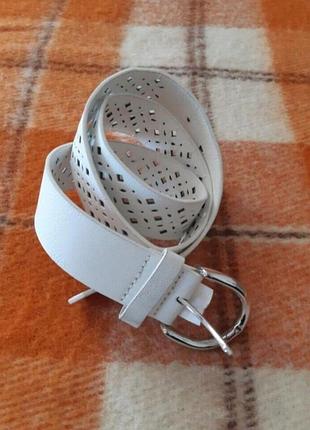 Пояс ремінь білий перфорований
