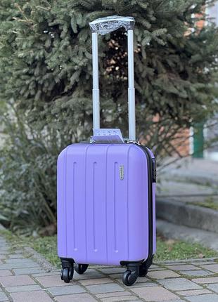 Лоукост ударопрочный 40/30/20 см чемодан дорожный xs на колесах  ручная кладь 24 литра