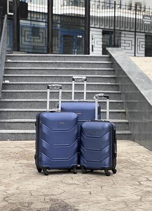3 шт комплект ударопрочный unl чемодан дорожный  на колесах польша 4 колеса