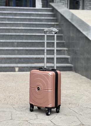 Лоукост ударопрочный 40/30/20 см чемодан дорожный xs на колесах  ручная кладь 24 литра