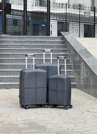 Полипропилен marsel большой чемодан дорожный l на колесах 4 колеса 110 литров