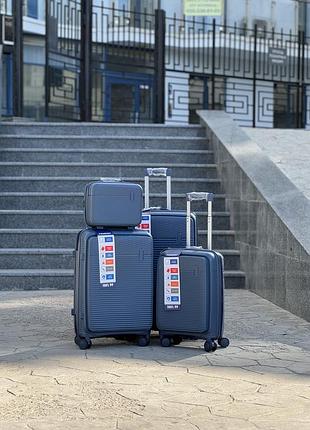 4 шт комплект поліпропілен 100% вміст валіза дорожня на колесах  4 колеса 360*