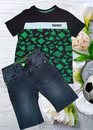 Футболка. фірмова футболка. 8/9 років.