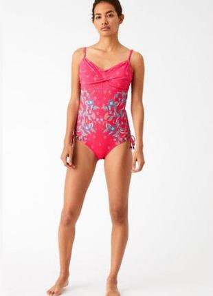 Суцільний купальник white staff