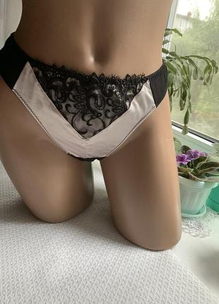 Гарненькі трусики,стринги