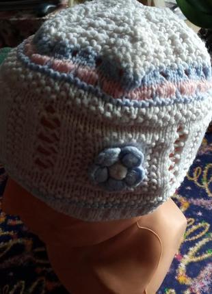 Шапочка на дівчинку