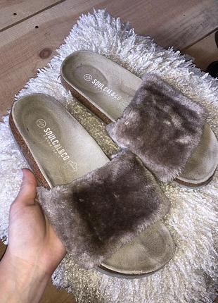 Тапочки босоніжки босоножки шлёпки шлёпанцы шльопки