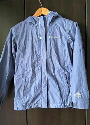 Фірмова вітровка для дівчинки