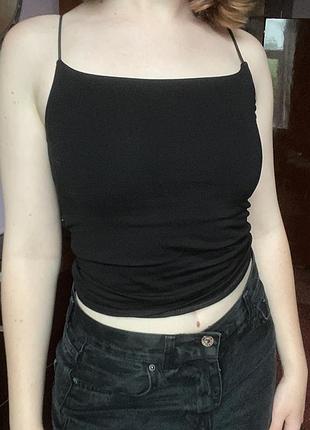 Базовий чорний топ на бретелях з подвійною тканиною