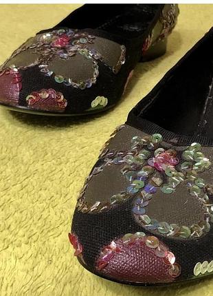 Женские нарядные балетки