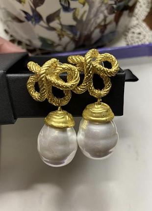 Сережки вузлики сучасні