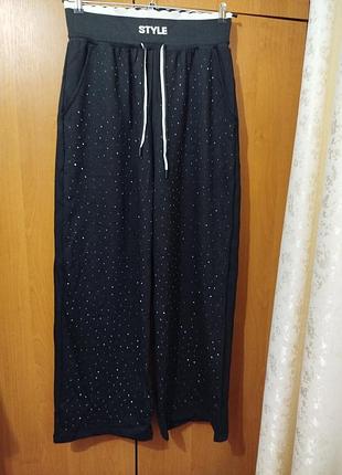 Брюки палаццо