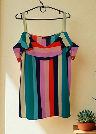 Шикарная блузка большого размера с открытыми плечами