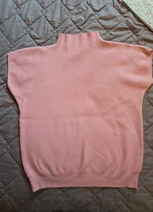 Топ американка с спущенными плечами.