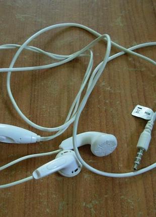 Телефонные наушники