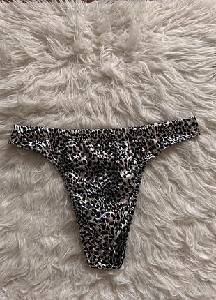 Чоловічі сріблясті леопардові стрінги нові хл