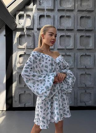 Сукня жіноча