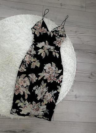 Сукня по фігурі від boohoo
