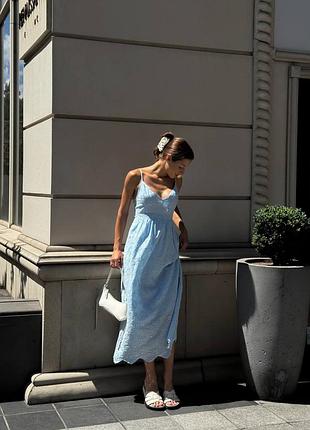 Платье из прошвы