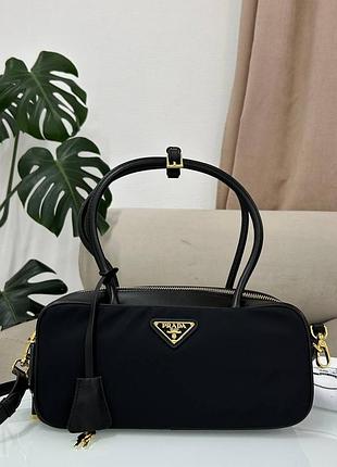 Чорна шкиряна сумка прада люкс