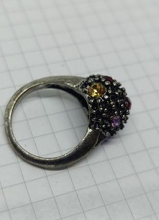 Кольцо малинка с камнями 6