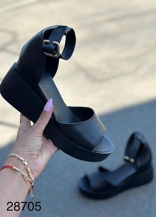 Босоніжки жіночі натуральна шкіра